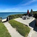 Modern House With Fantastic Sea View Hébergement de vacances Liseleje